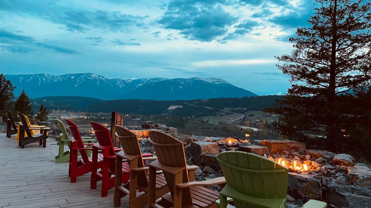 Headwaters Lodge At Eagle Ranch Resort Invermere Exterior photo