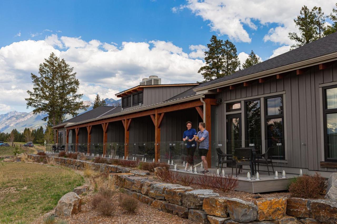 Headwaters Lodge At Eagle Ranch Resort Invermere Exterior photo