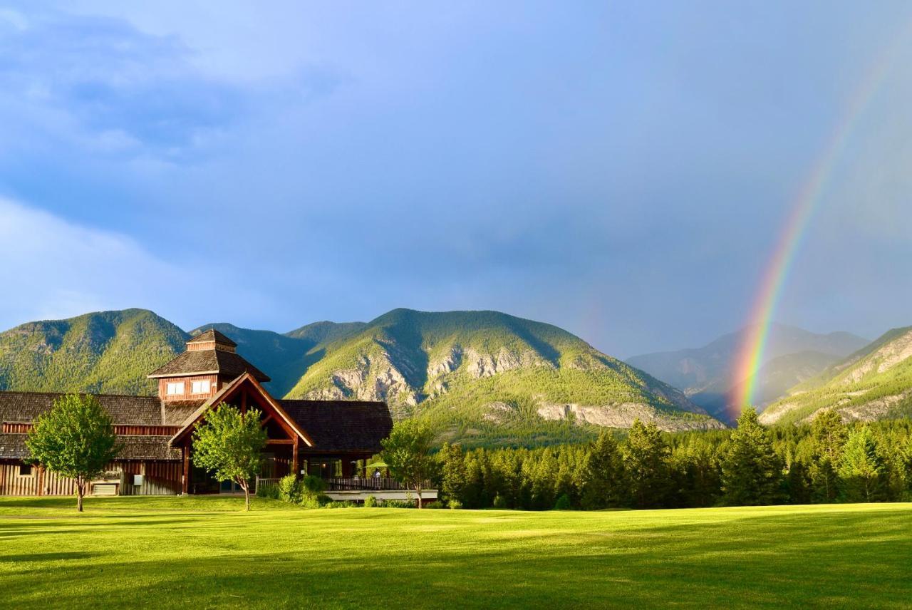 Headwaters Lodge At Eagle Ranch Resort Invermere Exterior photo